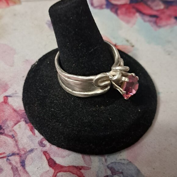 Sterling Silver Ring with Pink CZ - Picture 2 of 4